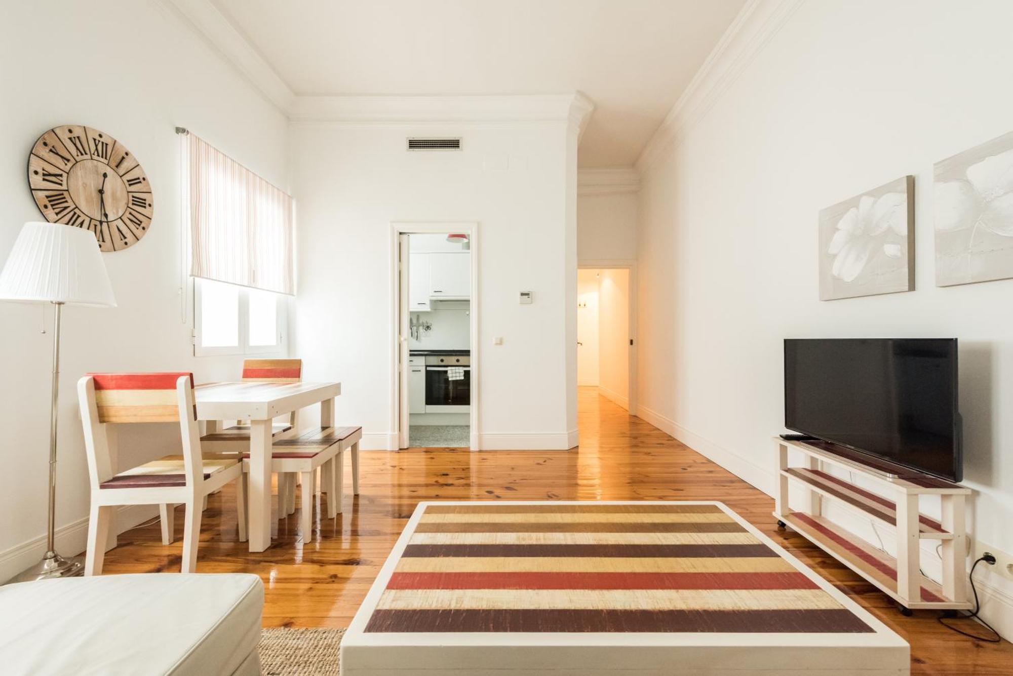Apartamentos Alcala 마드리드 외부 사진